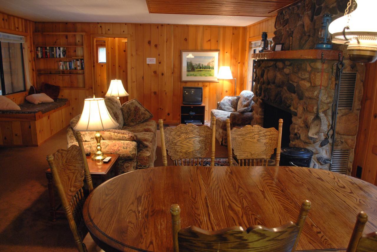 9S Pine Cabin South Wawona Exteriér fotografie